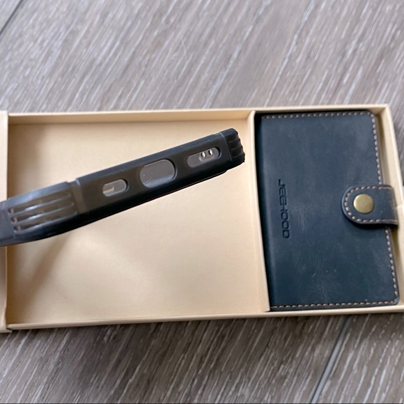 NEW! Magsafe Case for iPhone 12 and iPhone 12 Pro Detachable Wallet Kickstand - Picture 5 of 14